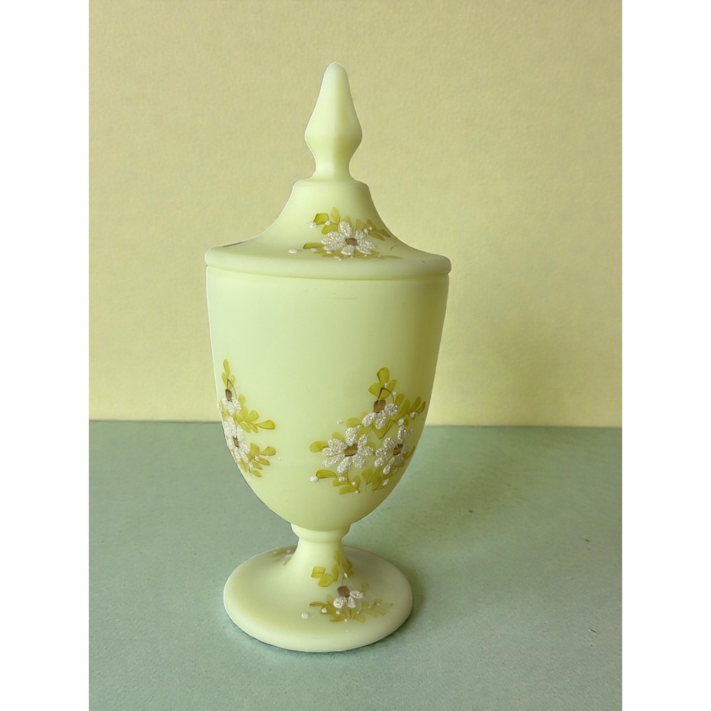 Fenton Custard Uranium Glass Candy Dish Hand Painted Kay Davis Floral Glows - Picture 6 of 15